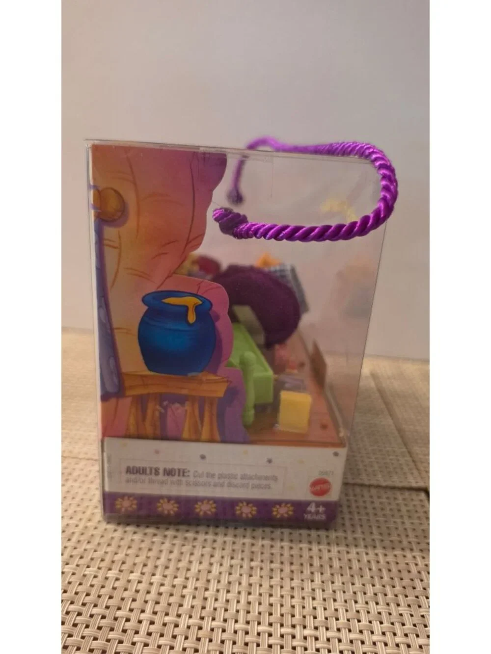 new 1998 MATTEL WINNIE THE POOH BEDROOM PLAYSET COMFY CORNERS FRIENDLY PLACES
